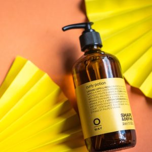 Xịt dưỡng tóc Oway Curly Potion – 240ml bảo vệ sóng tóc, tạo lọn cho tóc uốn và tóc xoăn tự nhiên